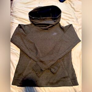 Women’s Nike Tech hoodie small